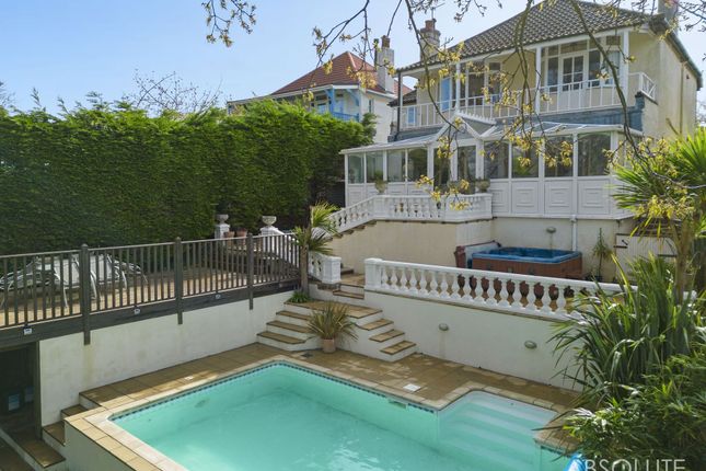 Haldon Road, Torquay, TQ1 4 bed detached house for sale