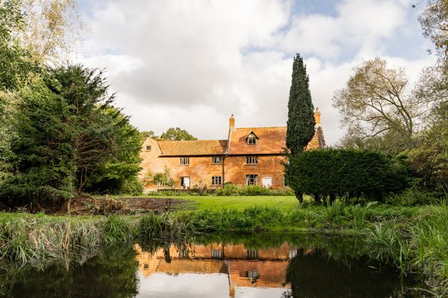 Drabblegate, Aylsham, Norwich, Norfolk 5 bed detached house for sale