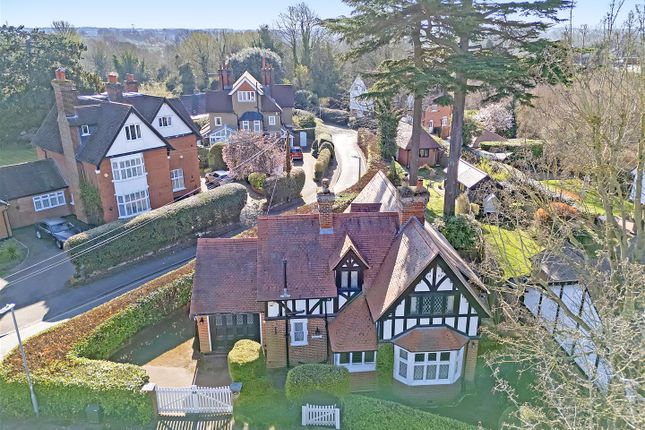 St. Catherines Road, Broxbourne 3 bed detached house for sale