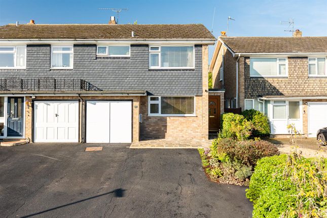 Woodlands Road, Hertford SG13 3 bed semi