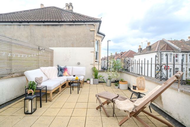 2 bed flat