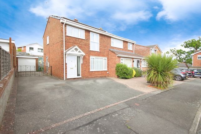 3 bed semi-detached house