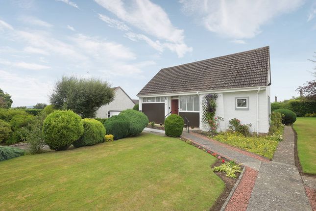 11 Torphin Road, Bonaly, Edinburgh... 3 bed detached house for sale