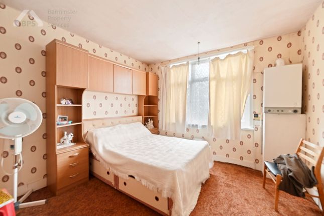 Tottenham, N17 4 bed terraced house for sale