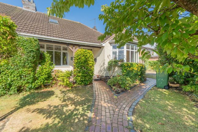 2 bedroom semi-detached bungalow for sale
