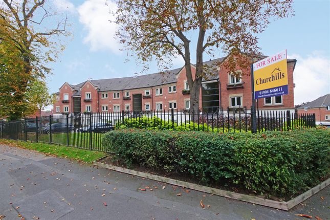 Riverside Lodge, Bishopthorpe Road, York 2 bed apartment for sale