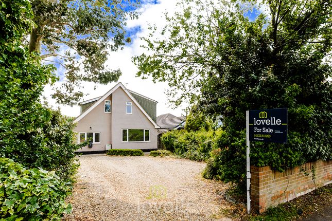 North Sea Lane, Humberston DN36 5 bed detached house for sale