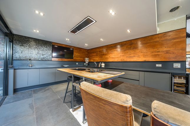 Red Lion Lane, Shooters Hill 3 bed detached house for sale