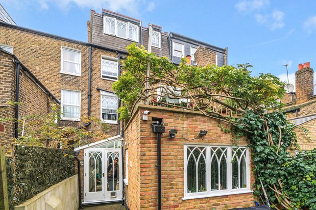 Macfarlane Road, London, W12 4 bed terraced house for sale