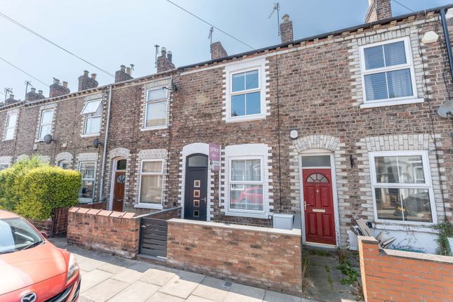 Milton Street, York YO10 2 bed terraced house for sale