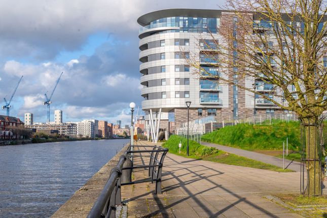 2 bed flat