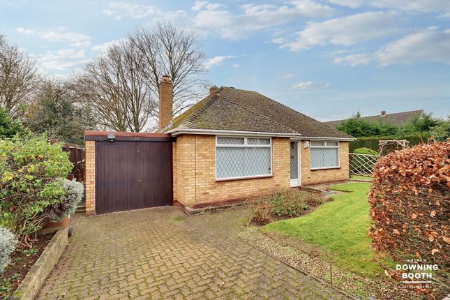 Mallicot Close, Lichfield WS13 2 bed detached bungalow for sale