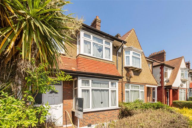 Southcroft Road, London, SW16 3 bed terraced house for sale
