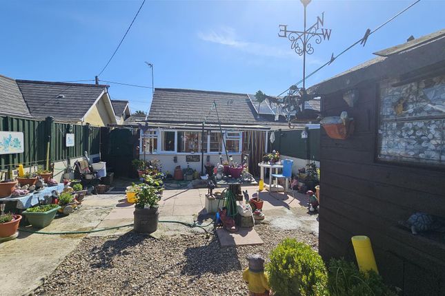 2 bedroom terraced bungalow for sale