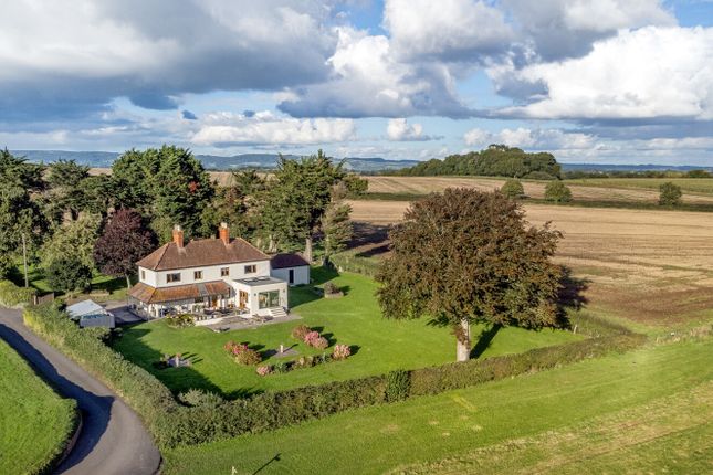 Milverton, Taunton, Somerset, TA4 3 bed detached house for sale