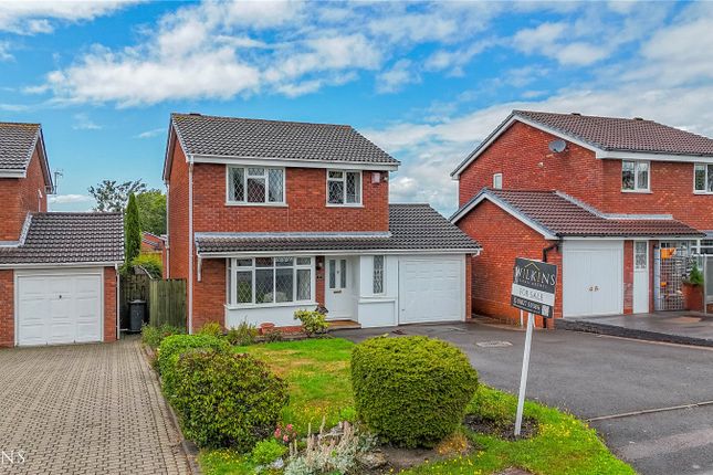 3 bed detached house