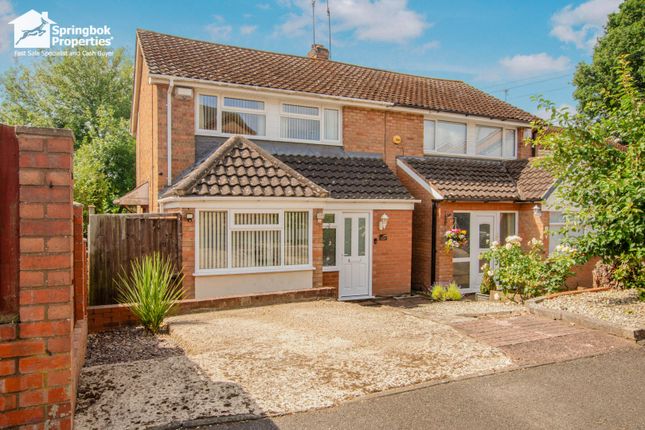3 bedroom semi-detached house for sale
