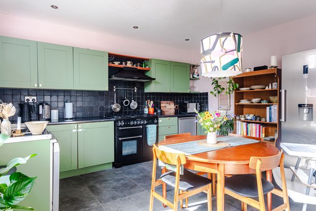 Leeds LS13 3 bed terraced house for sale