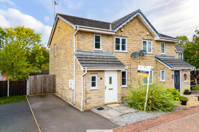 Finsbury Close, Sheffield S25 3 bed semi