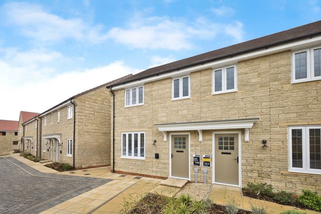 3 bed semi-detached house