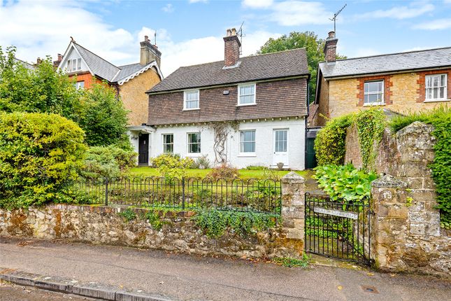 Wolfs Row, Oxted, Surrey, RH8 4 bed detached house for sale