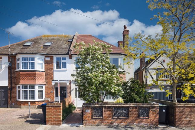 Pierremont Avenue, Broadstairs, Kent... 3 bed semi