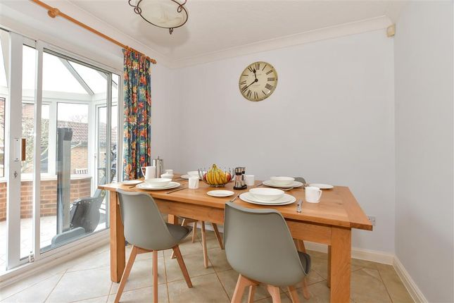 3 bed semi-detached house