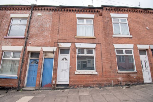 Pool Road, Newfoundpool 3 bed terraced house for sale