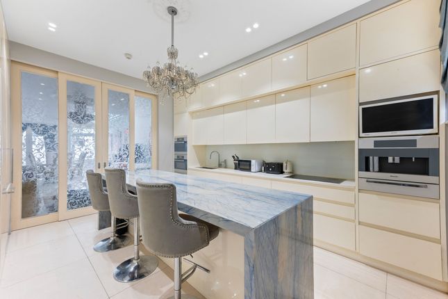 Smith Street, Chelsea, SW3 5 bed terraced house for sale