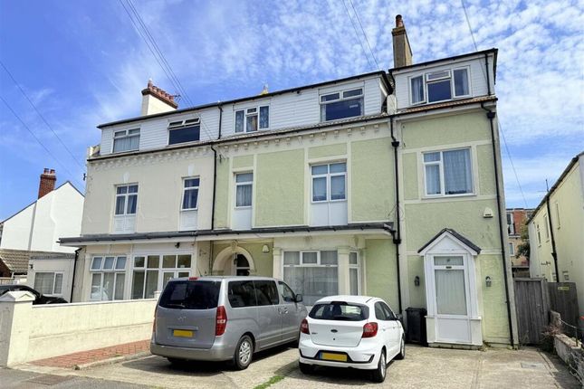 10 bedroom semi-detached house for sale