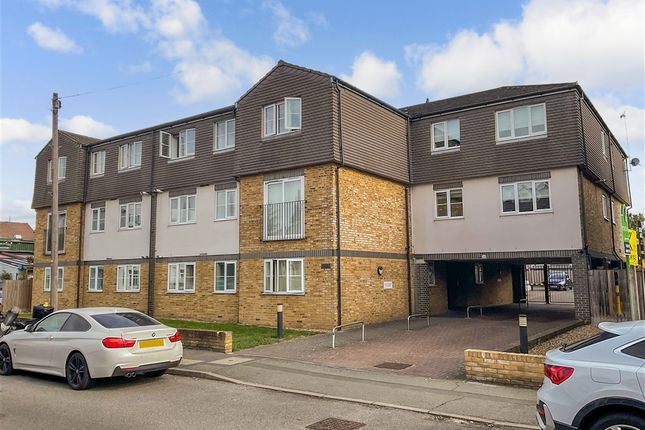 Devonshire Road, Bexleyheath, Kent 2 bed flat for sale