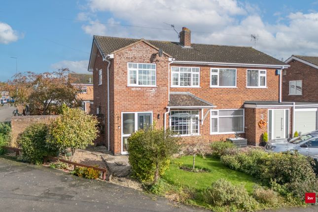 Crammond Close, Hinckley, Leicestershire 3 bed semi