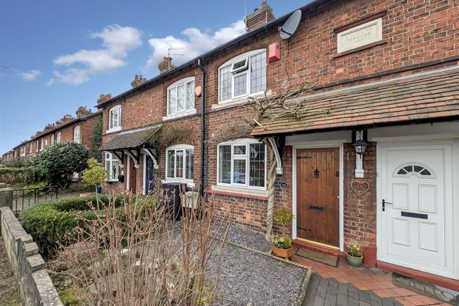 Hassall Road, Sandbach 2 bed terraced house for sale