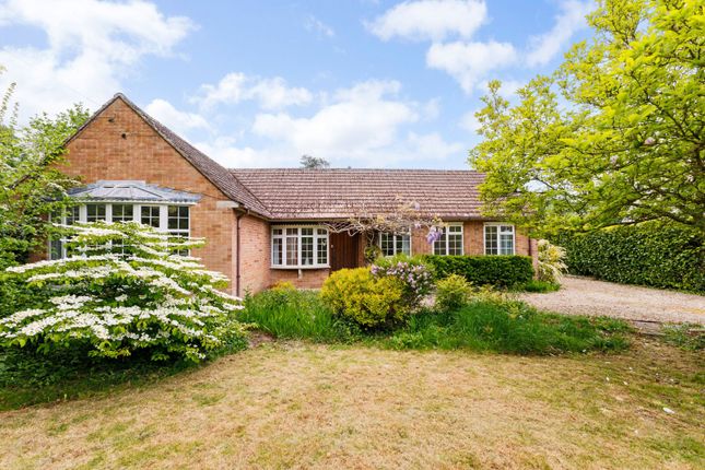 Appleton Road, Cumnor, Oxford... 3 bed bungalow for sale