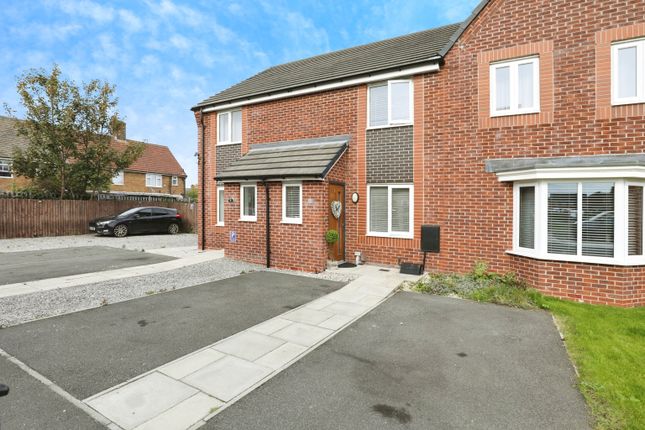 2 bedroom town house for sale