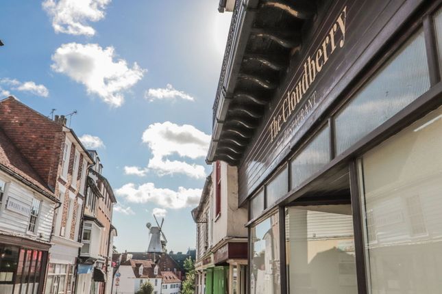 Available With No Onward Chain in... 3 bed terraced house for sale