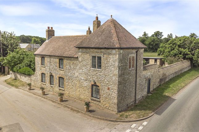 Ascott, Nr Stadhampton, Oxfordshire... 4 bed detached house for sale