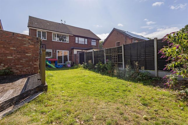 3 bedroom semi-detached house for sale