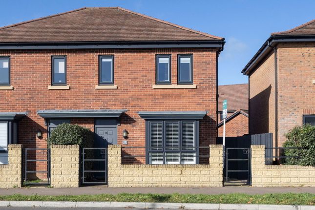 Barley Road, Cheltenham GL52 3 bed semi