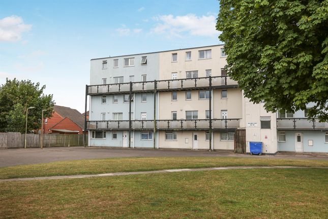 2 bedroom maisonette for sale