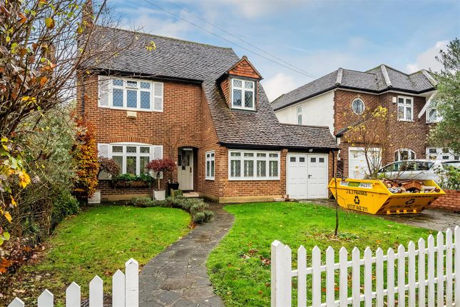 Nonsuch Walk, Cheam, SM2 4 bed detached house for sale