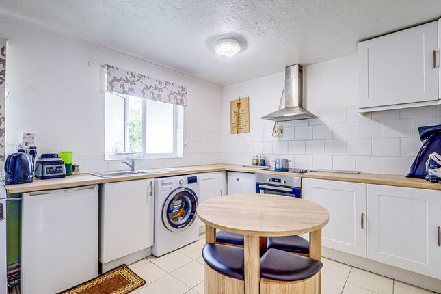 Malyons Place, Basildon, SS13 2 bed end of terrace house for sale