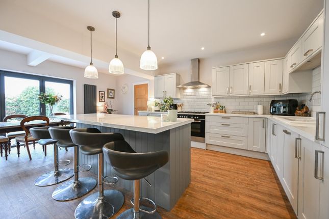 Beechcroft Lane, Ringwood, BH24 5 bed detached house for sale