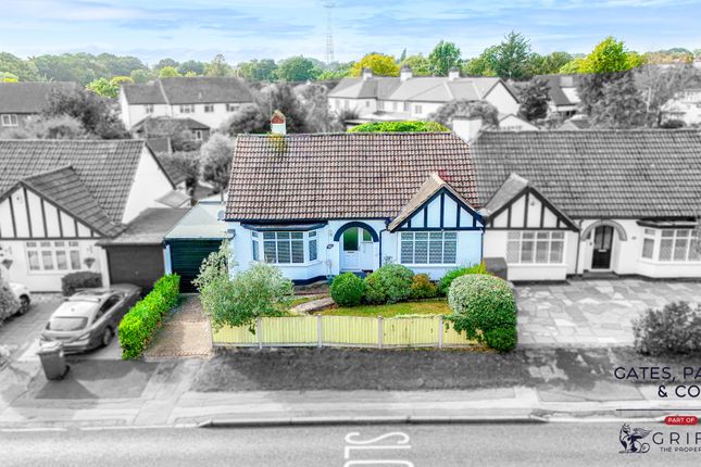 3 bedroom semi-detached bungalow for sale