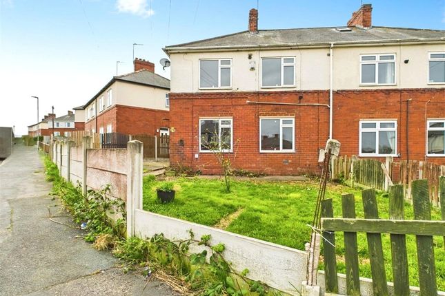 Valley Street, South Elmsall... 3 bed semi