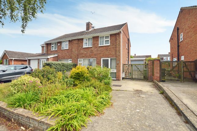 Stanway Road, Benhall, Cheltenham, GL51 3 bed semi