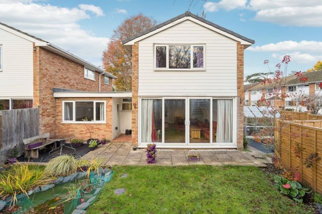 Wooburn Manor Park, High Wycombe HP10 4 bed detached house for sale