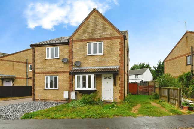 2 bedroom semi-detached house for sale