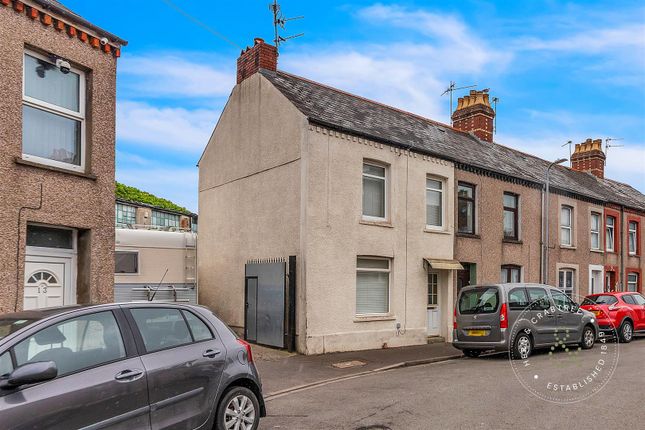 2 bedroom end of terrace house for sale