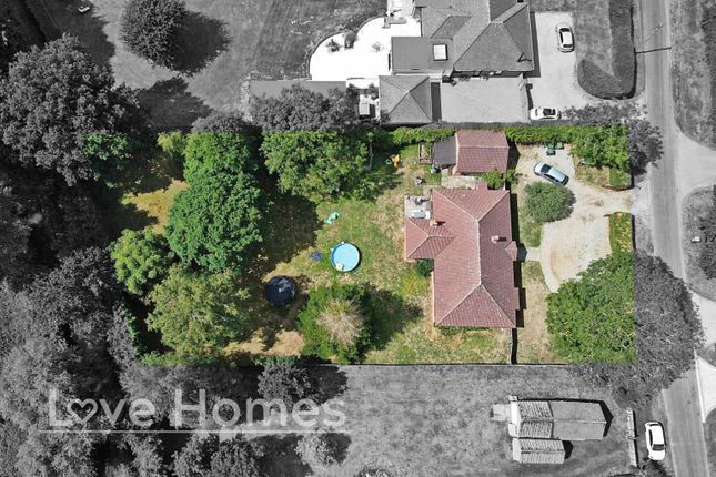Water End, Maulden 4 bed detached bungalow for sale